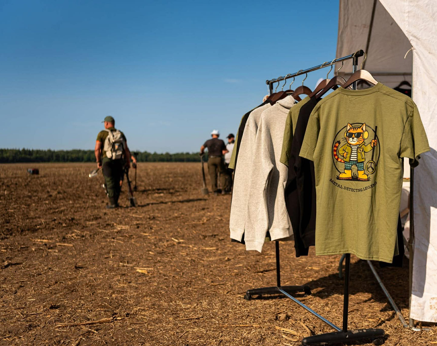 T-Shirt "Metal Detecting Legend"